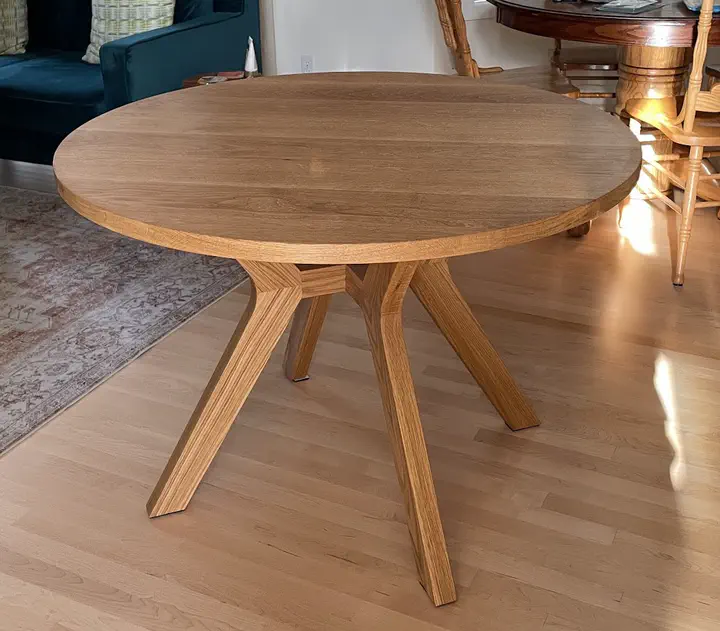 42 Inch Round Table in White Oak | Hrakaroo